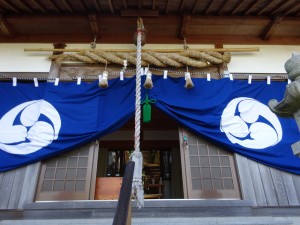 神社幕納品させて頂きました。